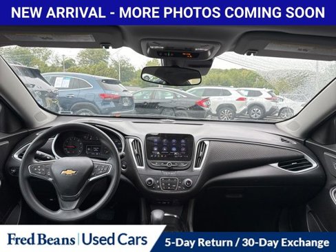 Used 2023 Chevrolet Malibu LT image 12