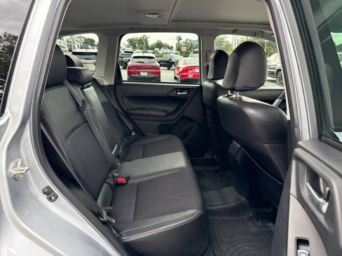 Used 2018 Subaru Forester 2.5i Premium image 15