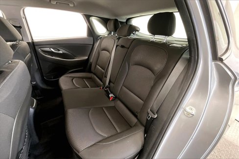 Certified 2020 Hyundai Elantra GT image 27
