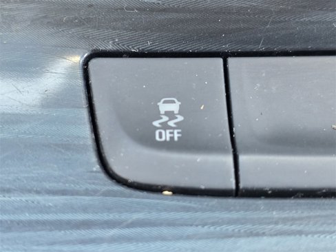 Used 2019 Buick Envision Essence image 27