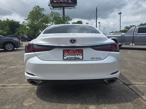Used 2021 Lexus ES 350 w/ Premium Package image 8