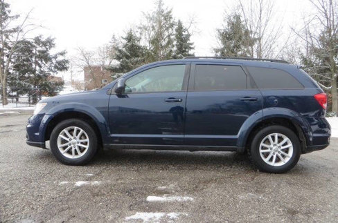 Used 2017 Dodge Journey SXT w/ Comfort/Convenience Group image 9