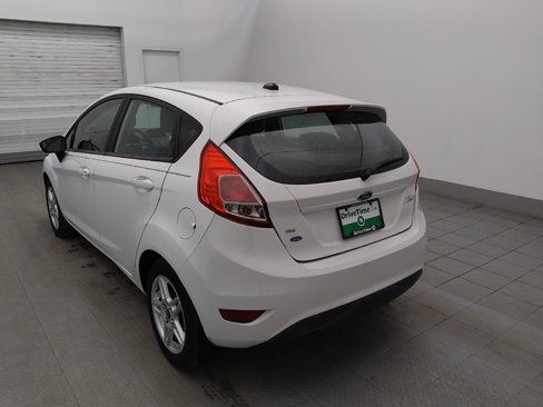 Used 2017 Ford Fiesta SE image 5