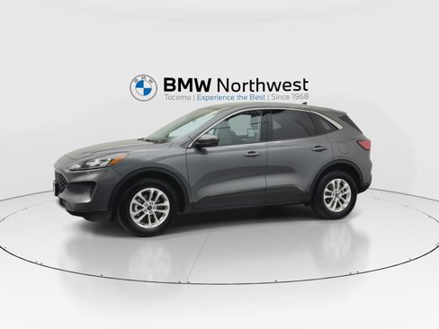 Used 2021 Ford Escape SE image 10
