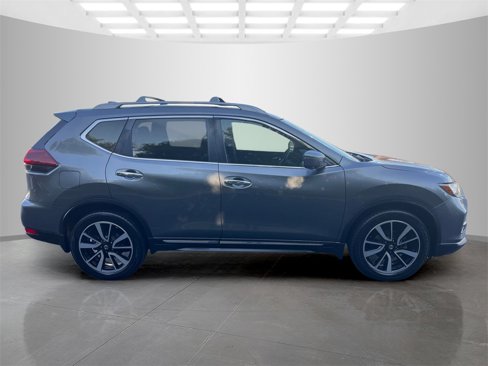 Used 2019 Nissan Rogue SL w/ Premium Package image 6