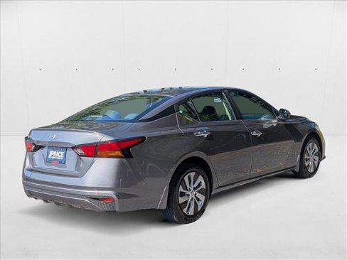 Used 2020 Nissan Altima 2.5 S image 5