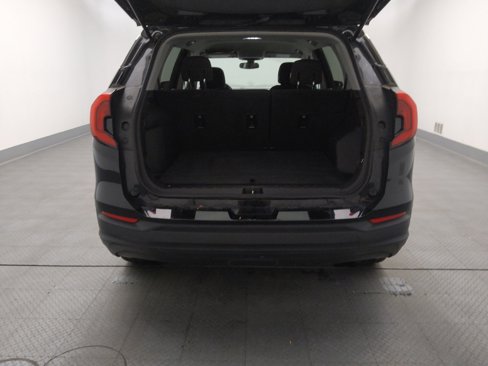 Used 2018 GMC Terrain SLE image 29