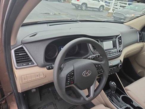 Used 2016 Hyundai Tucson SE image 7