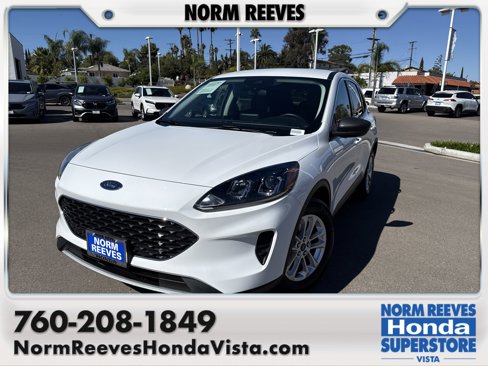 Used 2022 Ford Escape SE image 1