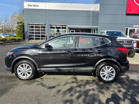 Used 2018 Nissan Rogue Sport SV w/ SV All-Weather Package image 8