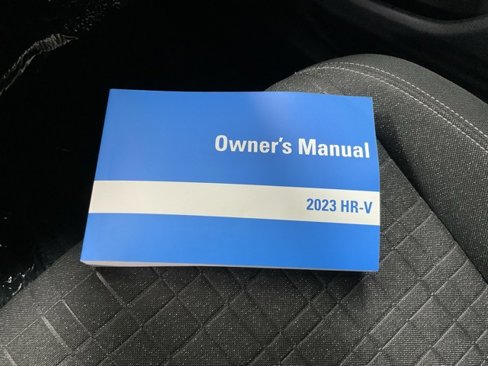 Certified 2023 Honda HR-V LX image 32