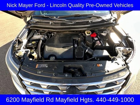 Used 2016 Ford Explorer XLT w/ Equipment Group 202A image 9