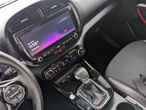 Certified 2023 Kia Soul GT-Line image 15
