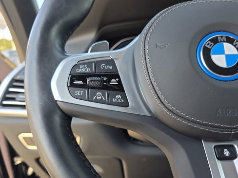 Used 2022 BMW X5 xDrive45e w/ M Sport Package image 28