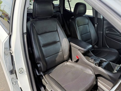 Used 2019 GMC Terrain SLT image 28