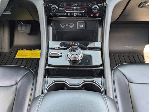 Used 2023 Jeep Grand Cherokee Limited image 19