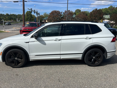 Used 2019 Volkswagen Tiguan SEL R-Line image 8