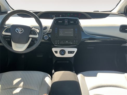 Used 2017 Toyota Prius Two image 4