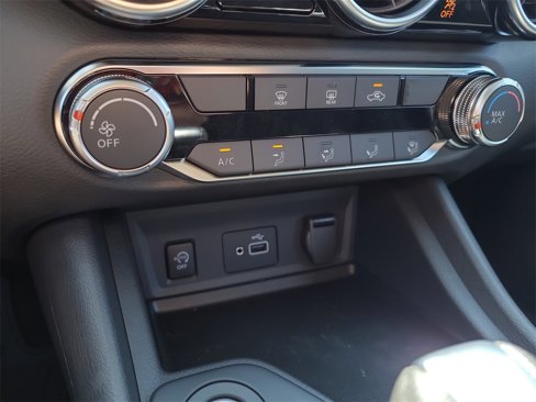 New 2025 Nissan Sentra S image 16