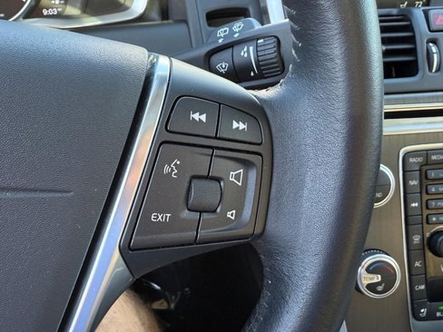 Used 2016 Volvo XC60 T6 w/ Proximity Package image 20