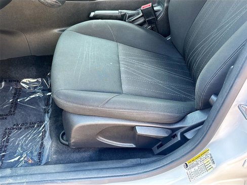 Used 2018 Ford Focus SE w/ SE Appearance Package image 20