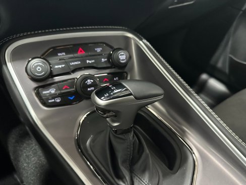 Used 2022 Dodge Challenger SRT Hellcat image 28