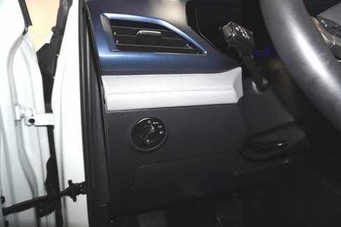 Certified 2024 Volkswagen Taos SE image 20