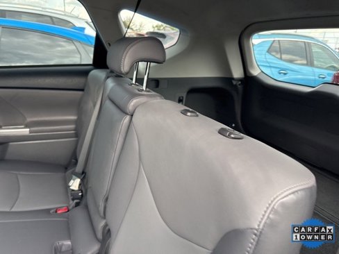 Used 2013 Toyota Prius V Two image 15