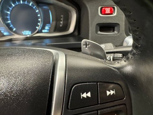 Used 2015 Volvo S60 T5 Premier image 17