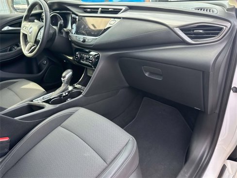 Used 2022 Buick Encore GX Select w/ Sport Touring Package image 16