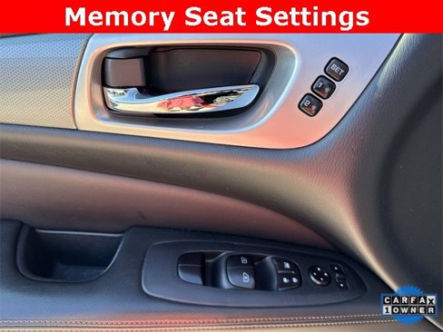 Used 2019 Nissan Pathfinder SL image 27
