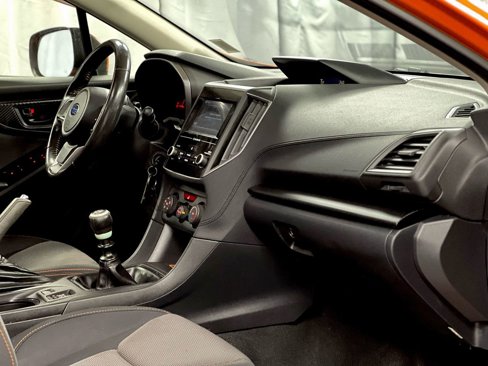 Used 2018 Subaru Crosstrek 2.0i Premium image 24