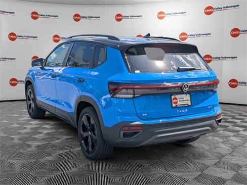 New 2025 Volkswagen Taos SE image 7