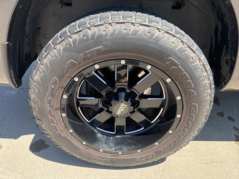 Used 2018 RAM 1500 Express w/ Express Value Package image 16