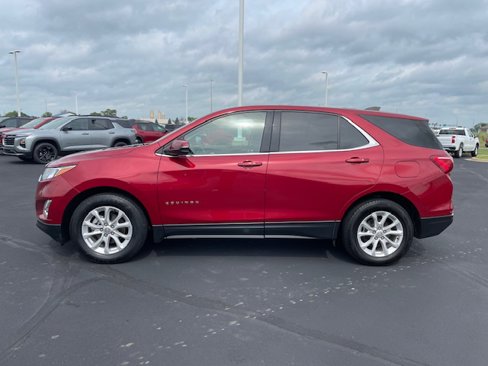 Used 2019 Chevrolet Equinox LT image 2