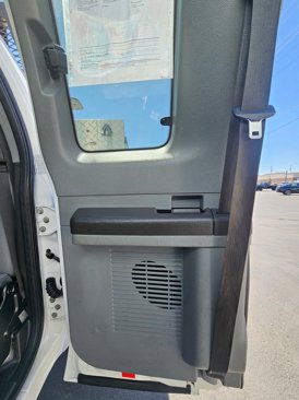 Used 2014 Ford F550 4x4 SuperCab Super Duty image 23