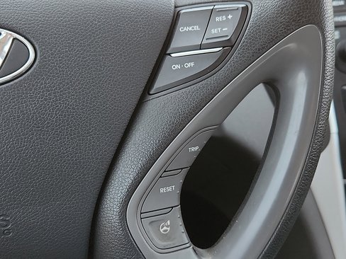 Used 2014 Hyundai Sonata GLS w/ Popular Equipment Group 2 image 18