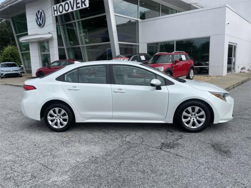 Used 2024 Toyota Corolla LE image 2