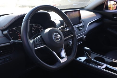 Used 2020 Nissan Altima 2.5 SR image 14