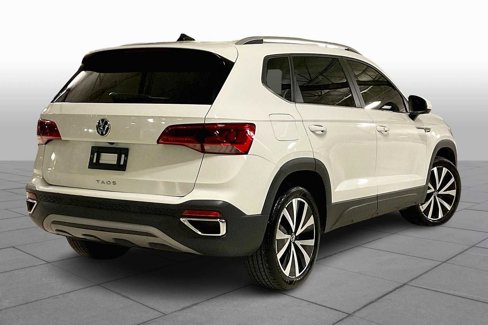 Used 2023 Volkswagen Taos SE image 12