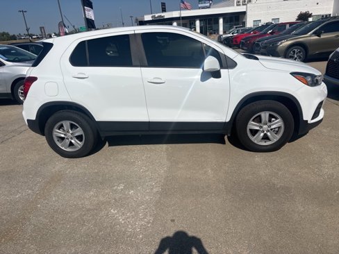 Used 2021 Chevrolet Trax LS w/ Tint and Cruise Package image 21