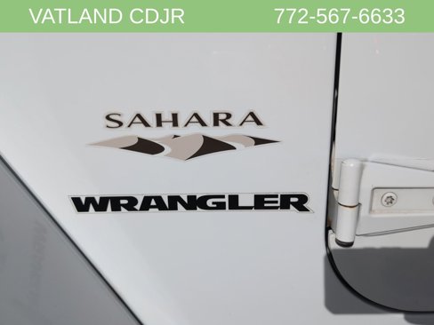 Certified 2016 Jeep Wrangler Sahara w/ Connectivity Group image 29