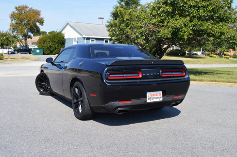 Used 2017 Dodge Challenger SXT Plus image 6