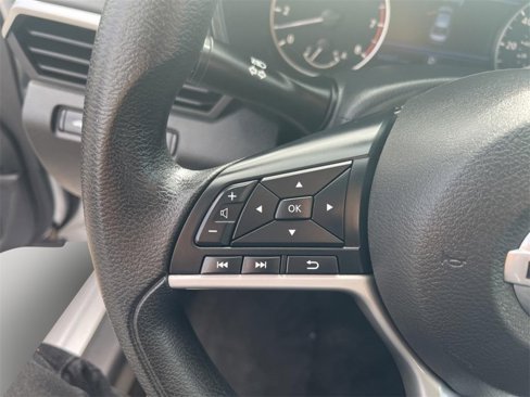 Used 2022 Nissan Altima 2.5 SV image 14