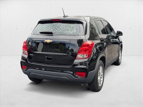 Used 2020 Chevrolet Trax LS image 5