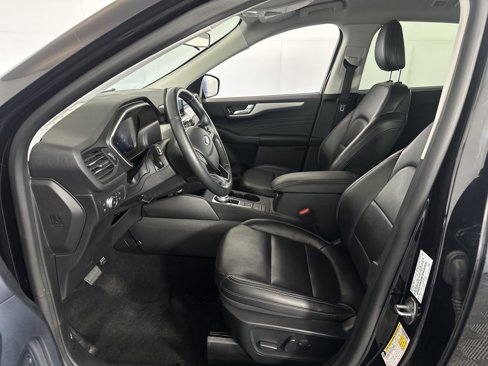 Used 2021 Ford Escape SEL w/ Technology Package image 6