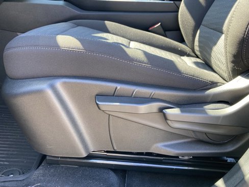 New 2026 Chevrolet Equinox LT image 10