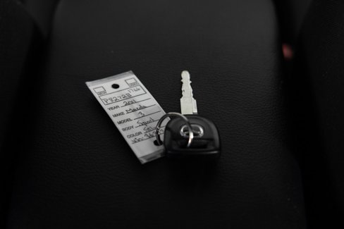 Used 2011 MAZDA MAZDA3 i Sport image 35