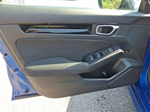 Used 2023 Honda Civic EX image 12