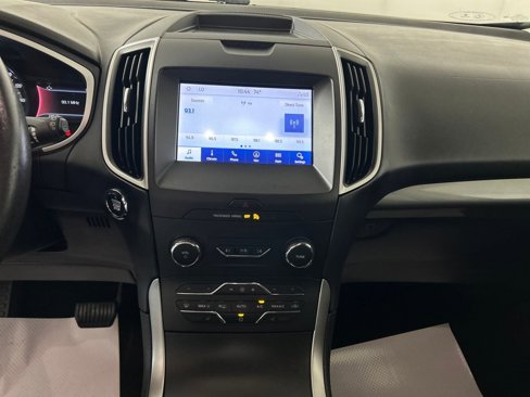Used 2020 Ford Edge SEL w/ Convenience Package image 22
